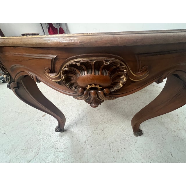 Louis XV Style Desk in Walnut, 1800s For Sale - Image 11 of 15
