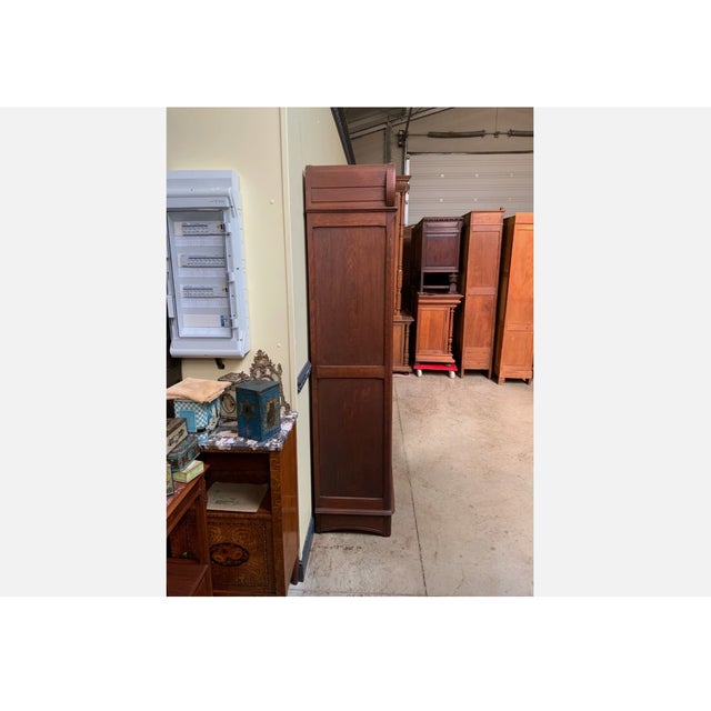 Age: circa 1910 Wood type: solid oak Condition: very good, meticulously maintained, fully restored original condition...