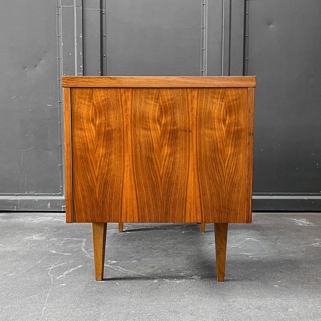 Mid-Century Modern Desk, 1960s For Sale - Image 9 of 18