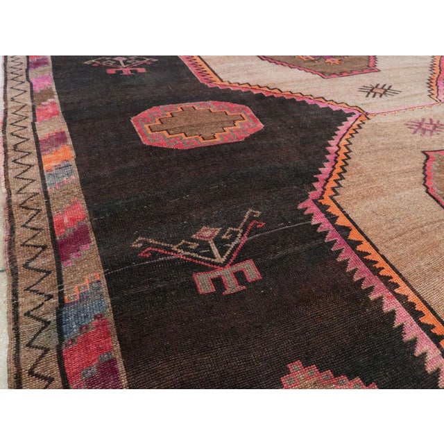 Galerie Shabab Collection Mid-20th Century Handmade Turkish Anatolian Room Size Carpet For Sale In New York - Image 6 of 10