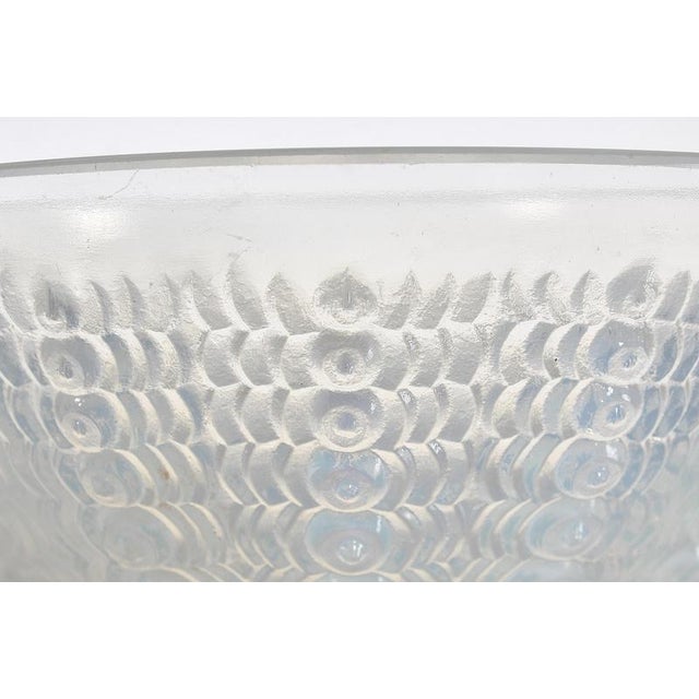 Opalescent Crystal Mod. Oursins No. 2 Nemour Series Bowl from René Lalique, France, 1935 For Sale - Image 8 of 11