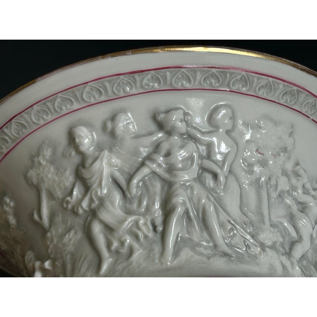 Off-white Antique German Neoclassical Porcelain Urn Cachepot With Figural Relief, c.1900 For Sale - Image 8 of 12