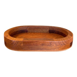 Vintage Mid-Century Modern Oval Wood Tray With Laminated Joinery and Raised Base. For Sale