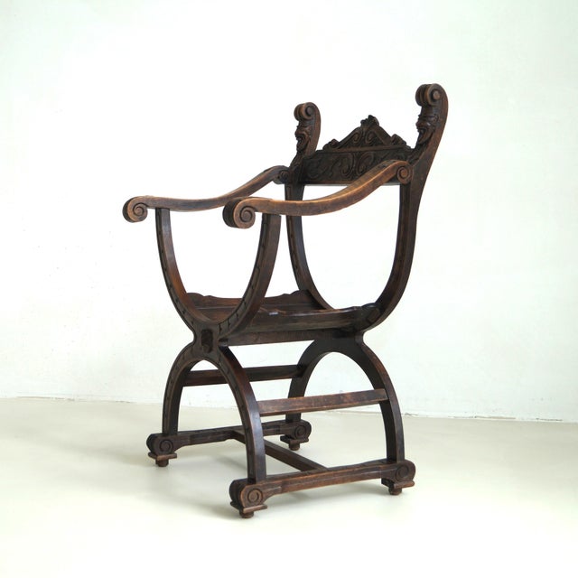 Curule or Dagobert Armchair in Walnut, Italy, 1910s For Sale - Image 3 of 18