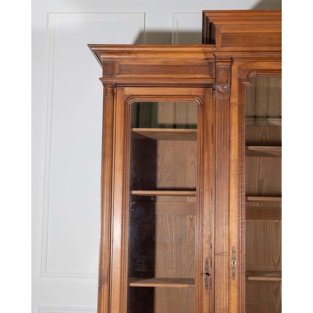 French Solid Walnut Bookcase with Carved Columns, Late 19th Century For Sale - Image 9 of 16