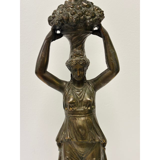 Classical Roman Vintage Figural Table Lamp in Bronze For Sale - Image 3 of 10