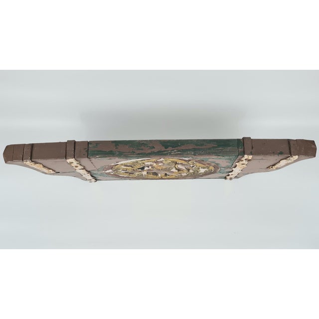 Antique Wooden Pediment with Lion, 1700s For Sale - Image 4 of 16