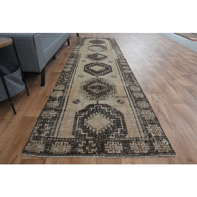 1970s 1970s Vintage Handmade Wool Cotton Beige Runner Rug For Sale - Image 5 of 11