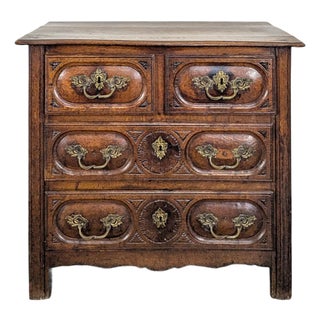 18th Century Oak Chest of Drawers For Sale