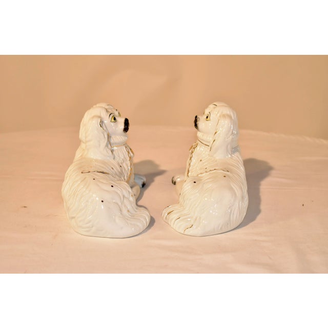 White Pair of Recumbent Staffordshire Spaniels, C. 1960 For Sale - Image 8 of 9