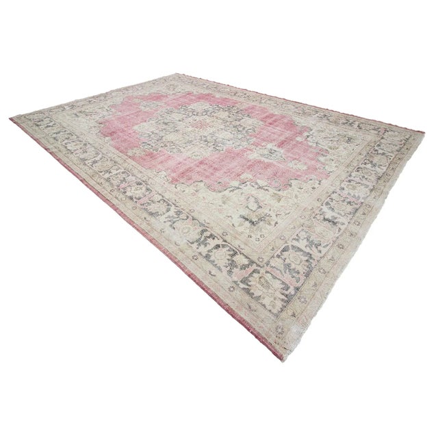 Vintage Washed Out Turkish Oushak Rug- 9′5″ × 13′5″ For Sale - Image 4 of 7