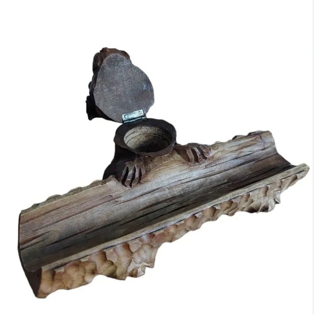 Inkell black forest with carved head black Mastieff Palmwood