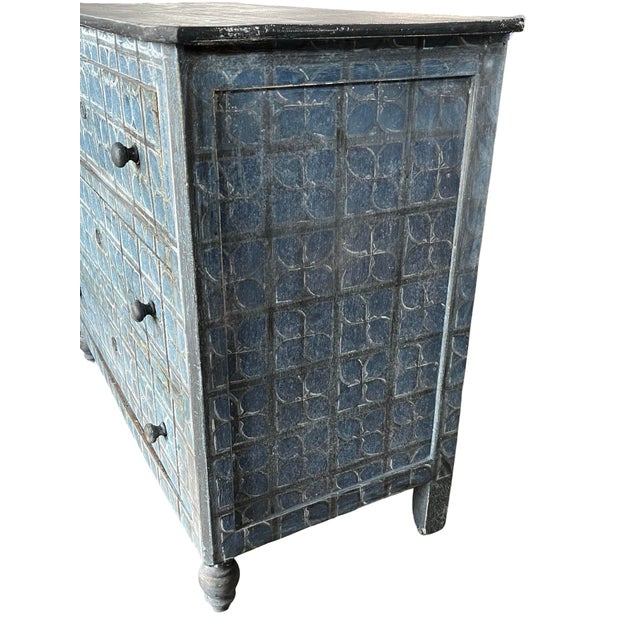 Antique Italian Chest of Drawers in Painted Walnut For Sale - Image 16 of 18