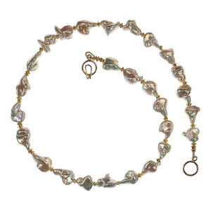 Ajd 20 Inch White Tear Drop Shape Pearl Necklace With Goldy Accents