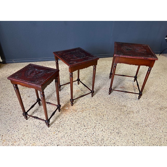 Antique Hand-Crafted Mahogany Nesting Tables With Leather Tops, 1910 For Sale - Image 12 of 17