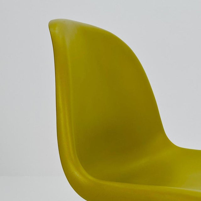 Gold Chair in Mustard by Verner Panton for Vitra, 2012 For Sale - Image 8 of 11
