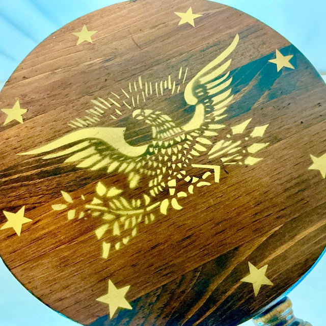 Burnt Umber 1950s Vintage Americana Rustic Boho Chic 3-Leg Wooden Stool With Handle, Eagle & Stars For Sale - Image 8 of 9