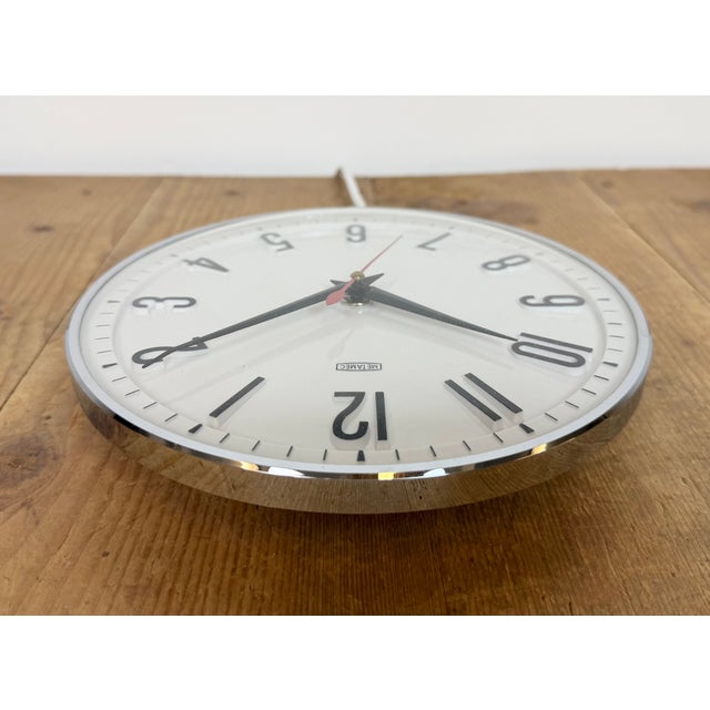 Vintage White Electric Wall Clock from Metamec, 1970s For Sale - Image 11 of 17