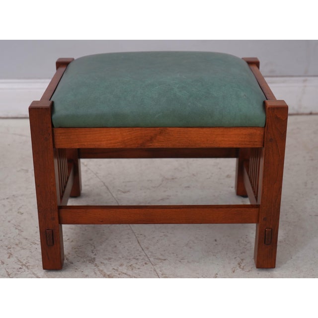 Stickley Mission Cherry Morris Chair & Ottoman For Sale - Image 13 of 18