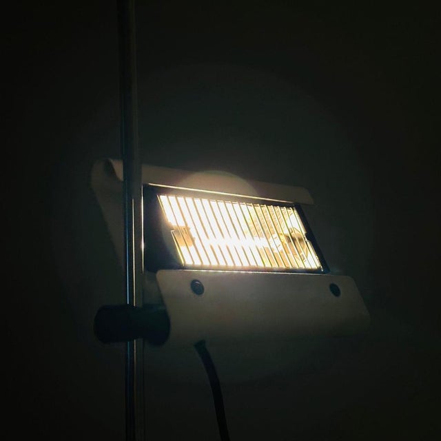 Metal Large Mid-Century Minimalist Floor Lamp by Gianfranco Frattini, 1970s For Sale - Image 7 of 11