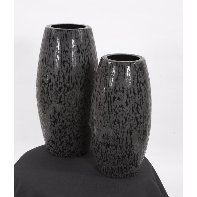 Kenneth Ludwig Chicago Chiseled Texture Black Iron Cylinder Vase- Small For Sale - Image 4 of 8