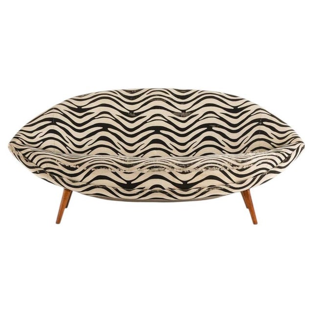 Wood Sculptural Sofa in Beech and Zebra-Pattern Fabric attributed to Folke Jansson, 1950s For Sale - Image 7 of 7