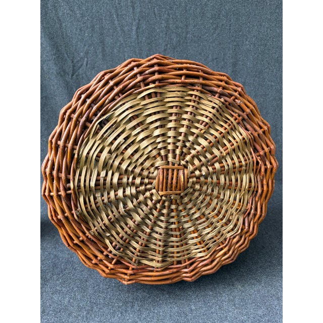 Early 20th Century Large Antique Hand Woven Willow Gathering Basket Branch Handle For Sale - Image 5 of 17