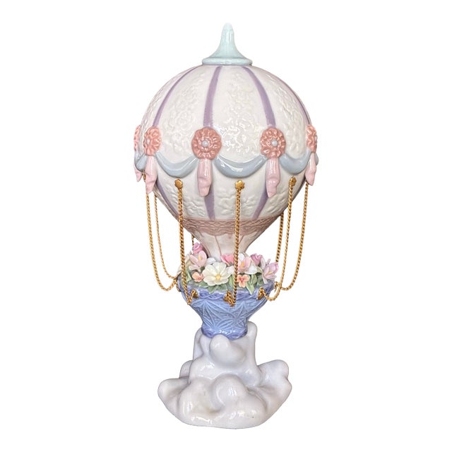 Flying High 1998-00 6523g Porcelain Figurine by Lladro For Sale
