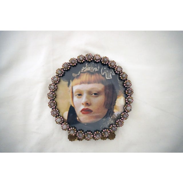Small Round Jay Strongwater Frame With Rose Quartz For Sale - Image 4 of 10