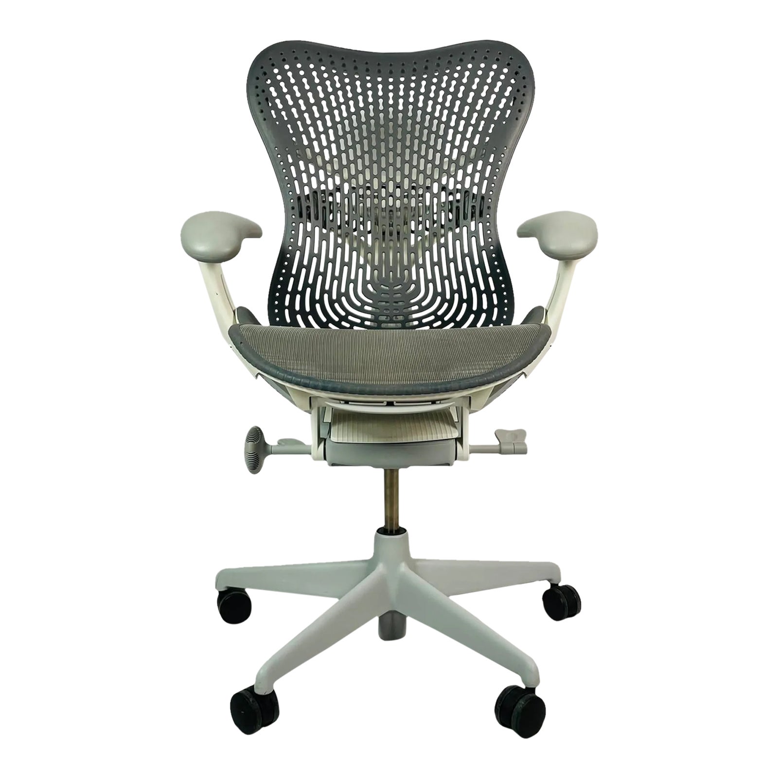 2015-mirra-2-office-chair-by-