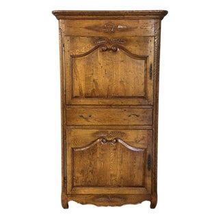 18th/19th Century Antique French Provincial Oak "Homme Debout" Cabinet For Sale