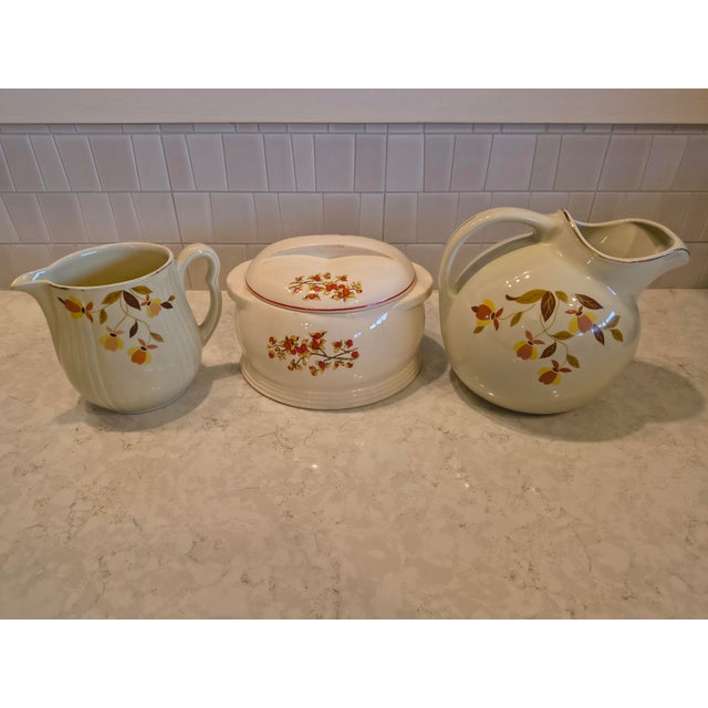 Mid-Century Modern Halls Superior Jewel Kitchenware 3 Pc Vintage Set 1940s For Sale - Image 3 of 9