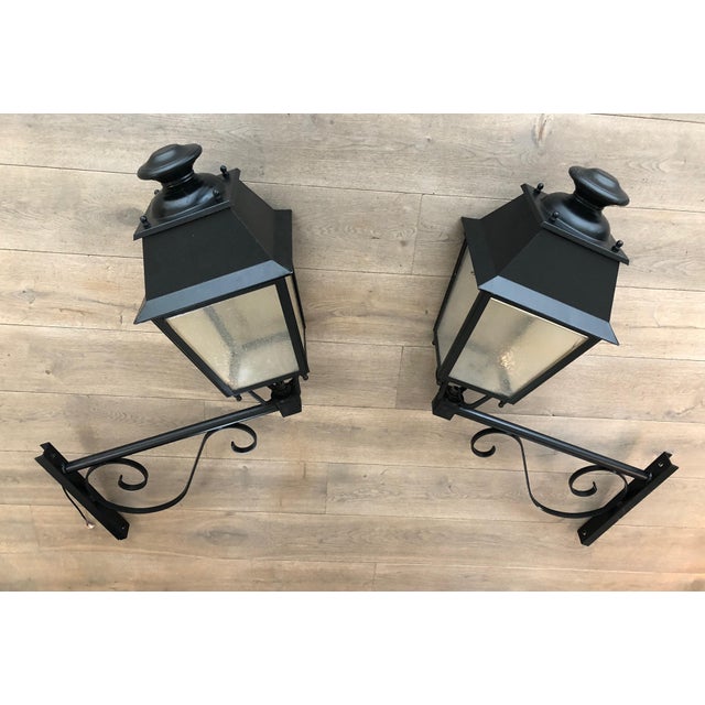 Mid-Century Modern 1950s Pair of Substantial Exterior Iron Lanterns on Brackets For Sale - Image 3 of 12