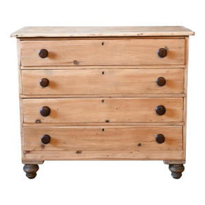 Late 19th Century English Pine Chest of Drawers