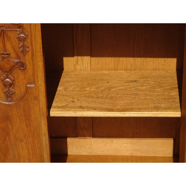 Art Deco Buffet in Walnut and Aleppo Breccia, 1920s For Sale - Image 12 of 18