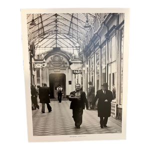 Famous Black and White Photo Poster From French Photographer Robert Doisneau