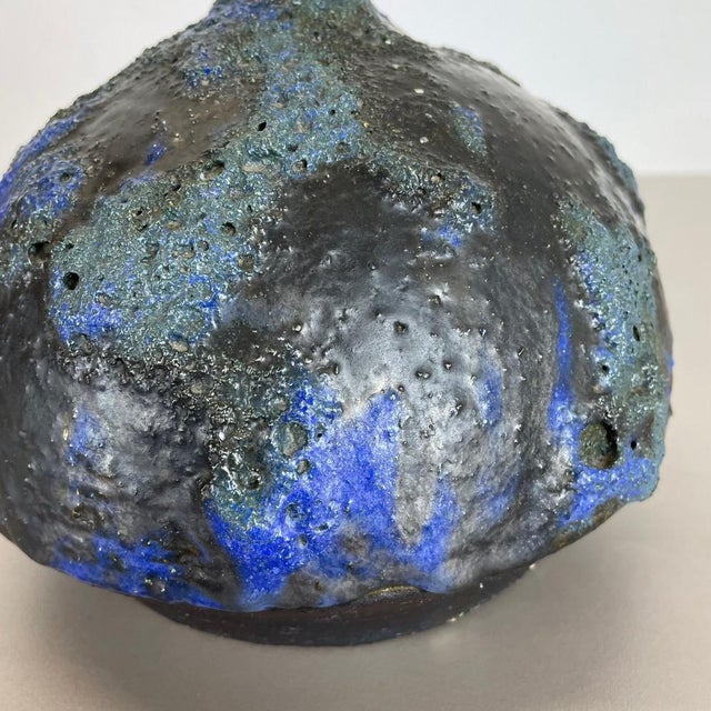 Abstract Ceramic Studio Pottery Vase from Gerhard Liebenthron, Germany, 1970s For Sale - Image 18 of 18