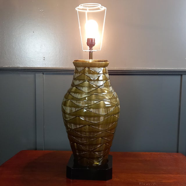 Vintage Ceramic Table Lamp, 1960s For Sale - Image 3 of 8
