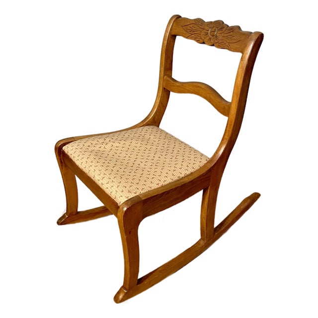 Tell City Duncan Phyfe Walnut Rocking Chair Small For Sale