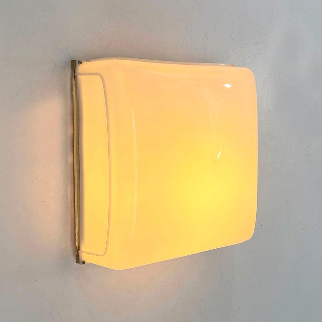 Plastic White Cnosso Wall Lamp by Angelo Mangiarotti for Artemide, 1960s For Sale - Image 7 of 7
