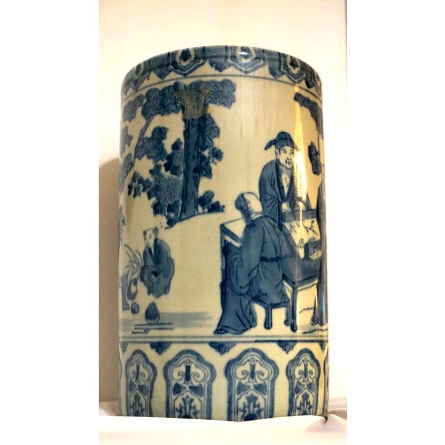 English Chinese Blue and White Porcelain Cylindrical Bough Vase With Landscape Scene For Sale - Image 3 of 11