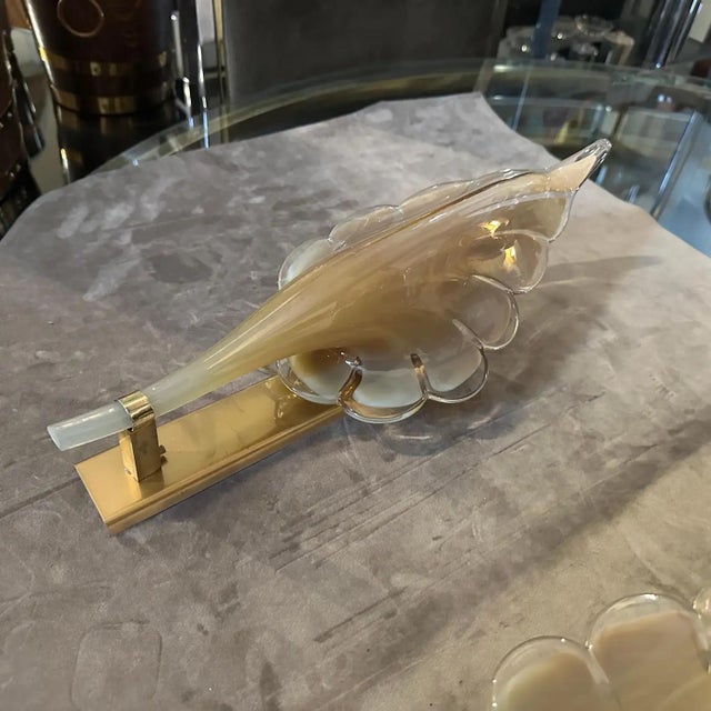 A 1970s Mid-Century Modern Brown Murano Glass Leaf Wall Sconce by Franco Luce For Sale - Image 9 of 12