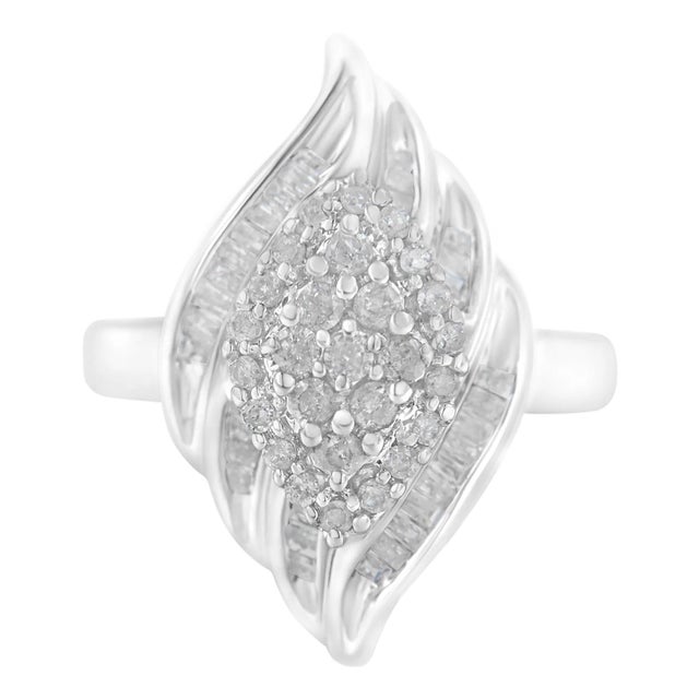 .925 Sterling Silver Round and Baguette Cut Diamond Stair-Stepped Cluster Waterfall Cocktail Ring (I-J Color, I2-I3 Clarity) - Size 6 For Sale