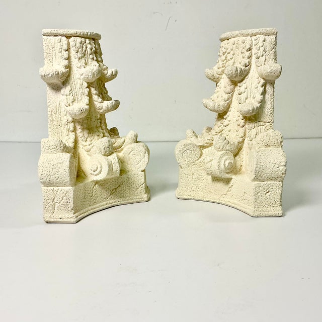 1988 Vintage Italian Corinthian Roman Empire Architectural Plaster Bookends - A Pair. For Sale - Image 10 of 16
