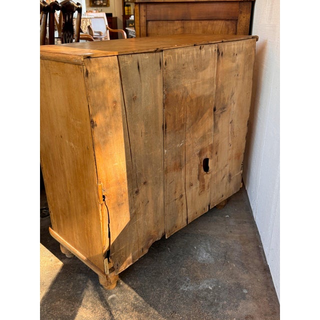 19th Century English Pine Chest of Drawers For Sale - Image 12 of 12