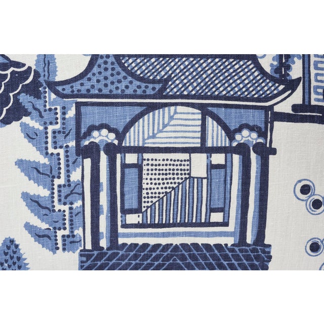 Contemporary Schumacher Double-Sided Pillow in Nanjing Print For Sale - Image 3 of 8