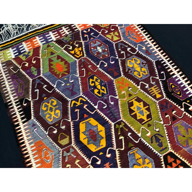 Textile 1960s Vintage Handmade Turkish Kilim Rug - 5′2″ × 10′7″ For Sale - Image 7 of 11
