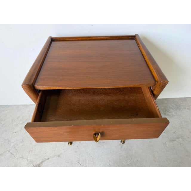 Mid-Century Modern Kent Coffey “The Sharon” Walnut Nightstand For Sale - Image 4 of 12