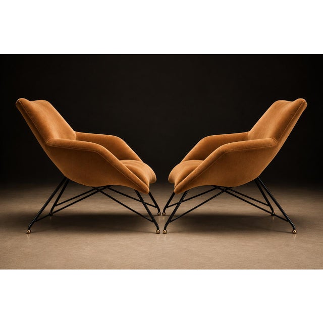 Brazilian Modern “Concha” Armchairs in Iron and Burnt Caramel Mohair by Carlo Hauner, Brazil, 1950s For Sale - Image 13 of 18