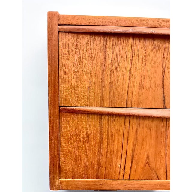 Mid-Century Modern Danish Bedside Tables in Teak, 1960s, Set of 2 For Sale - Image 14 of 18